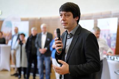 Landrat Patrick Puhlmann eröffnet den Rückkehrertag 2023. © Stefan Rühling Landrat Patrick Puhlmann eröffnet den Rückkehrertag 2023.